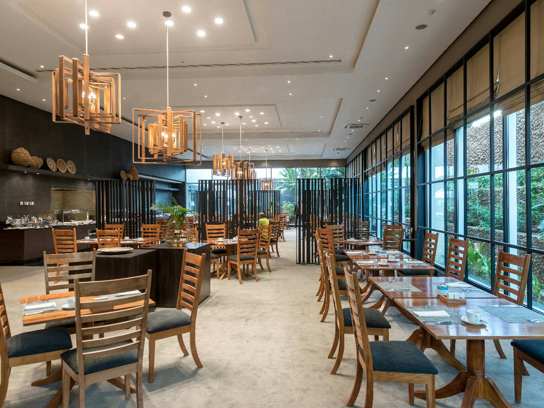 Avenida Hotel Maputo 48/56