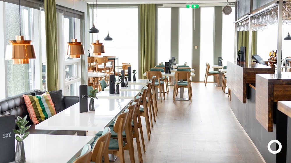 CENTERHOTEL ARNARHVOLL 48/67