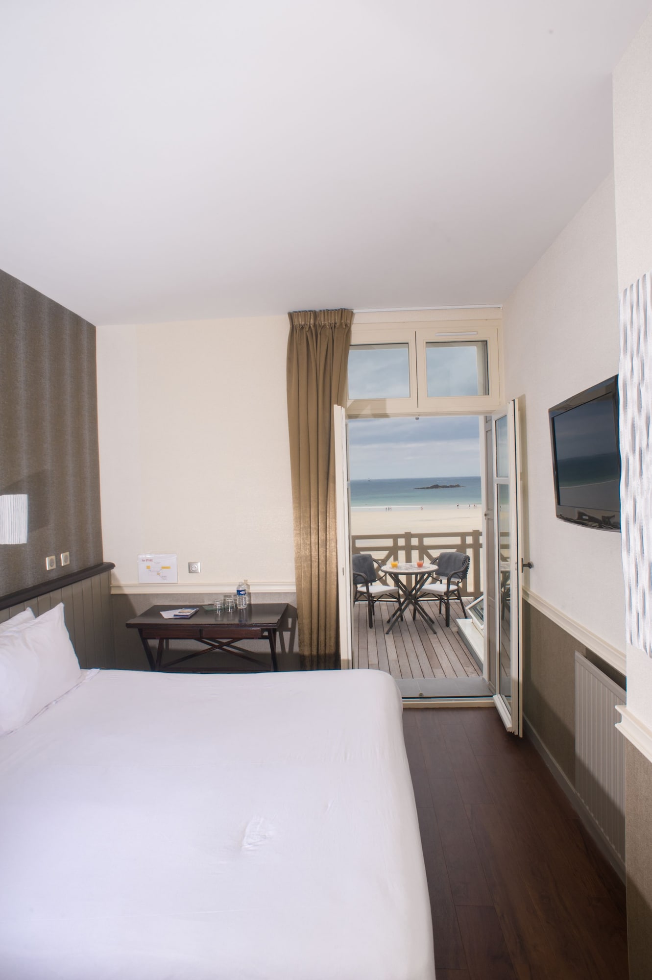 ROOM, DOUBLE BED, SEA VIEW, TERRACE