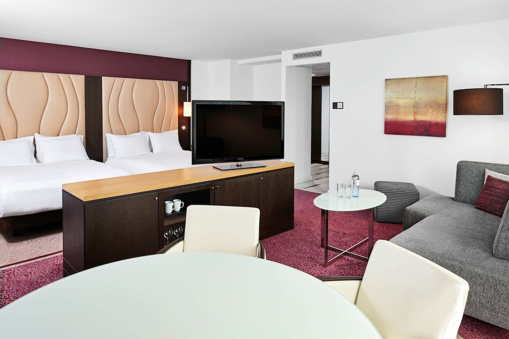 Hilton Vienna Danube Waterfront 20/87