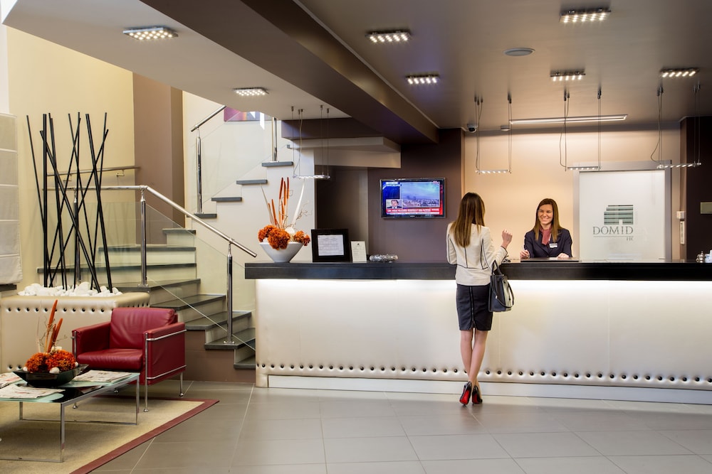 Lobby at Hotel Domidea, ROME