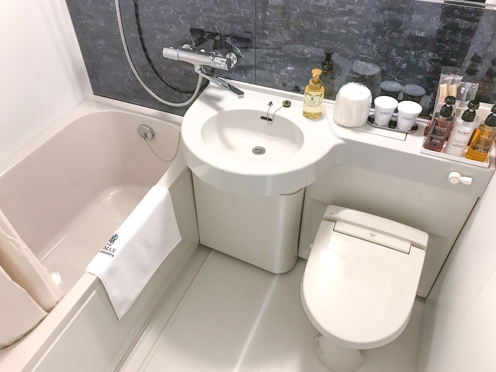 Hotel Livemax Takamatsu Ekimae 18/18
