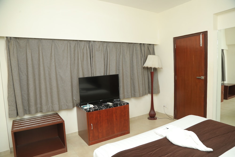 Hotel Reemz 28/32
