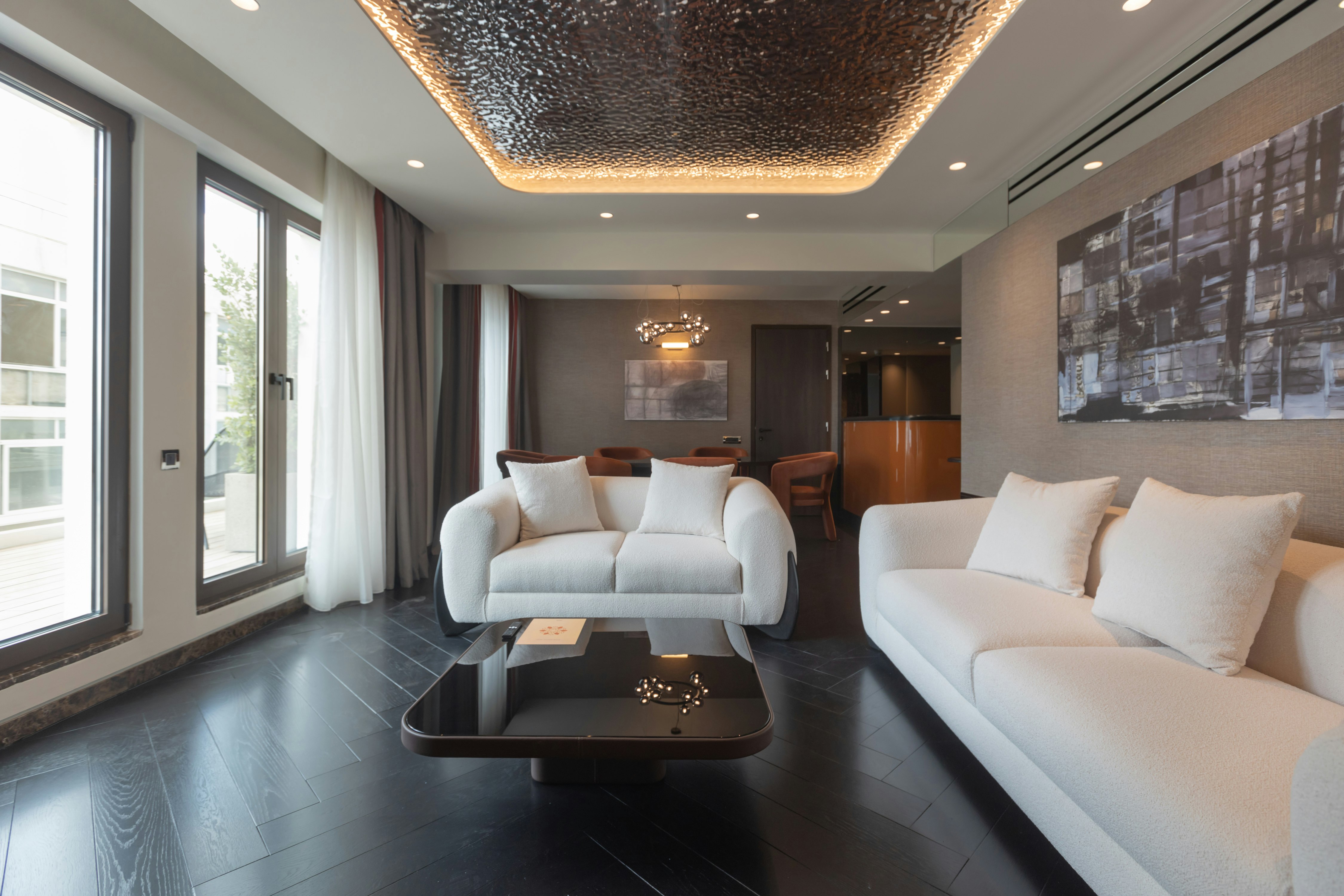 GRAND, SUITE, KING BED, JETTED TUB, TERRACE