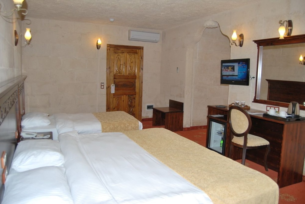 Dilek Kaya Hotel Special Class 19/71