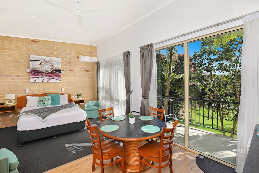 Caboolture Riverlakes Motel 55/66