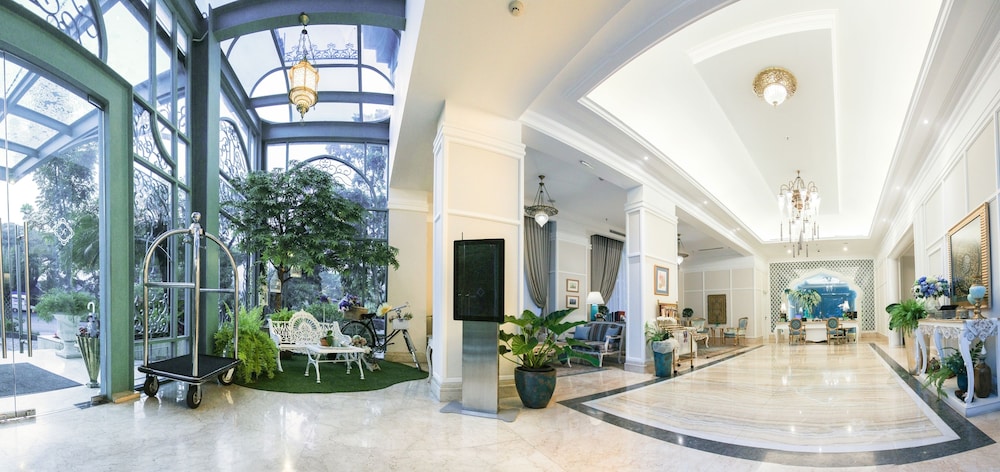 Noor Hotel 4/58