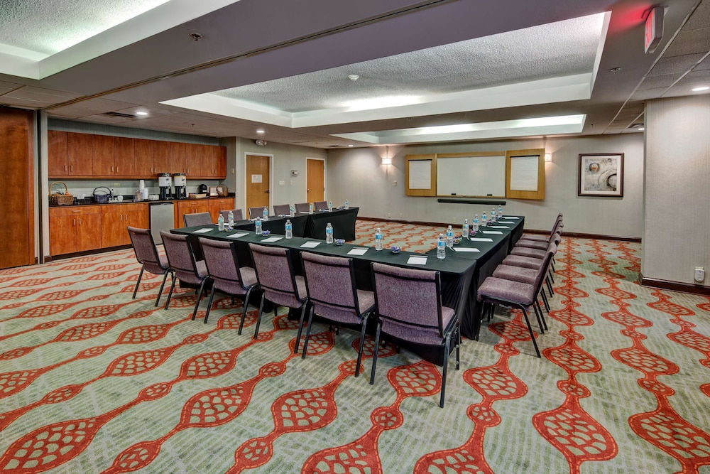 Hampton Inn By Hilton Concord/Kannapolis 32/35