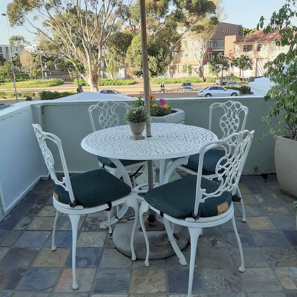The Greenhouse Boutique Hotel 31/43