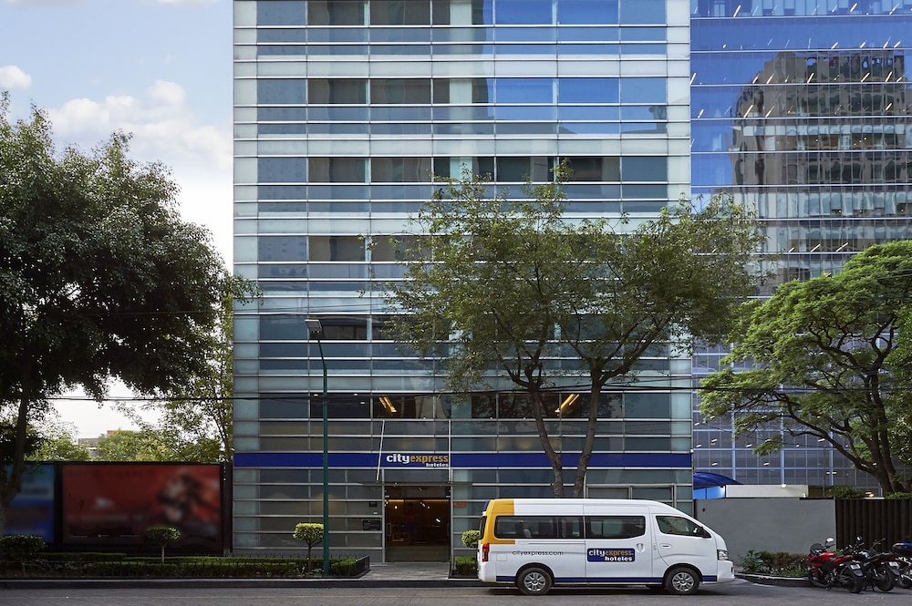 City Express by Marriott Ciudad de Mexico EBC Reforma 52/56
