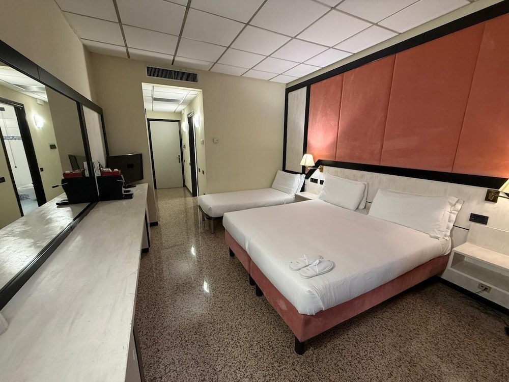 Hotel Diamante 8/46