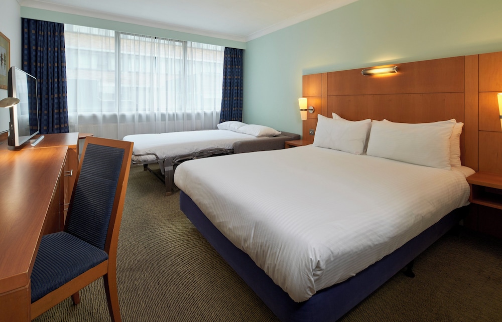 STANDARD, DOUBLE BED, SOFA