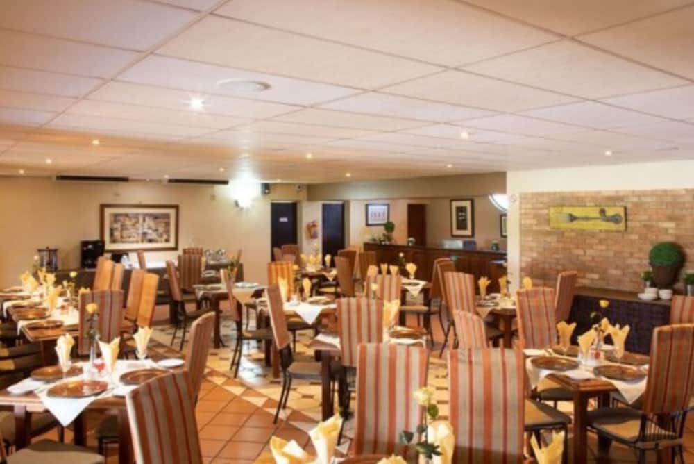 Willows Garden Hotel Potchefstroom 15/22