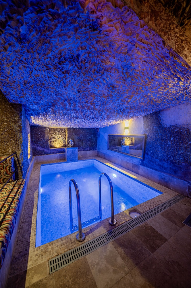 Alfa Cave Hotel 19/50