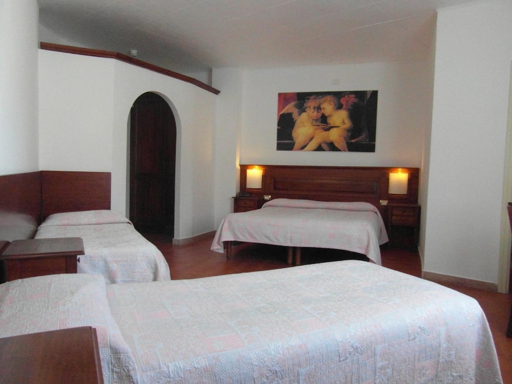 Albergo Del Sole 8/50