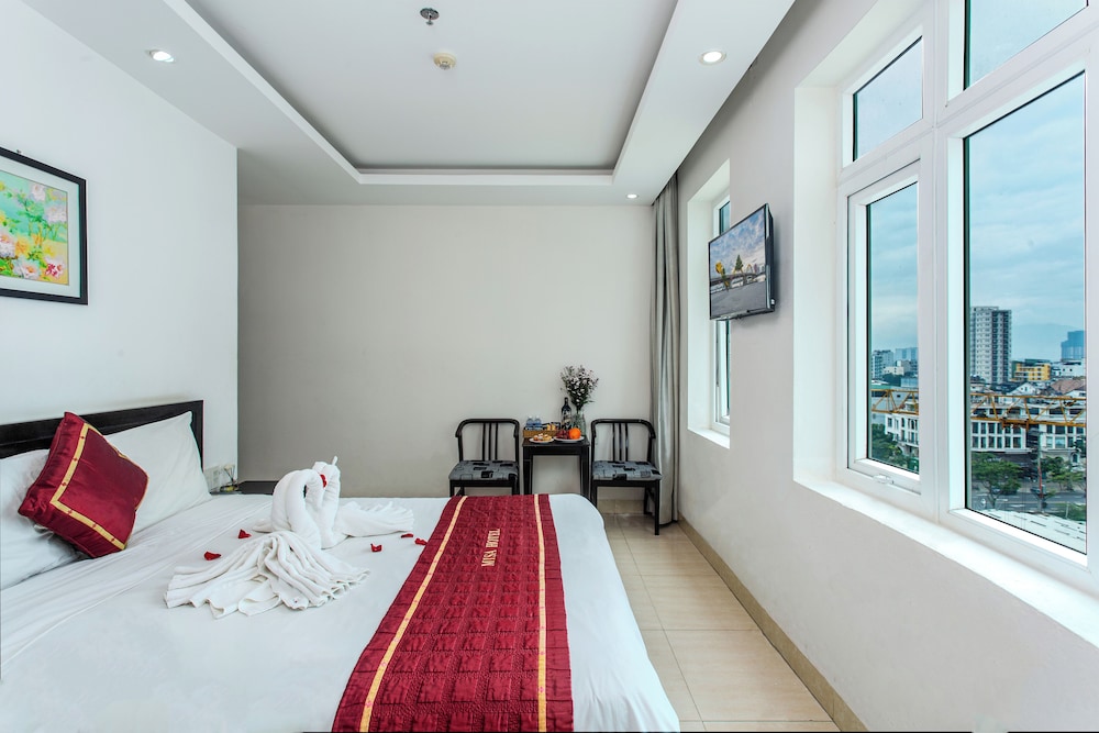 Misa Hotel 37/75