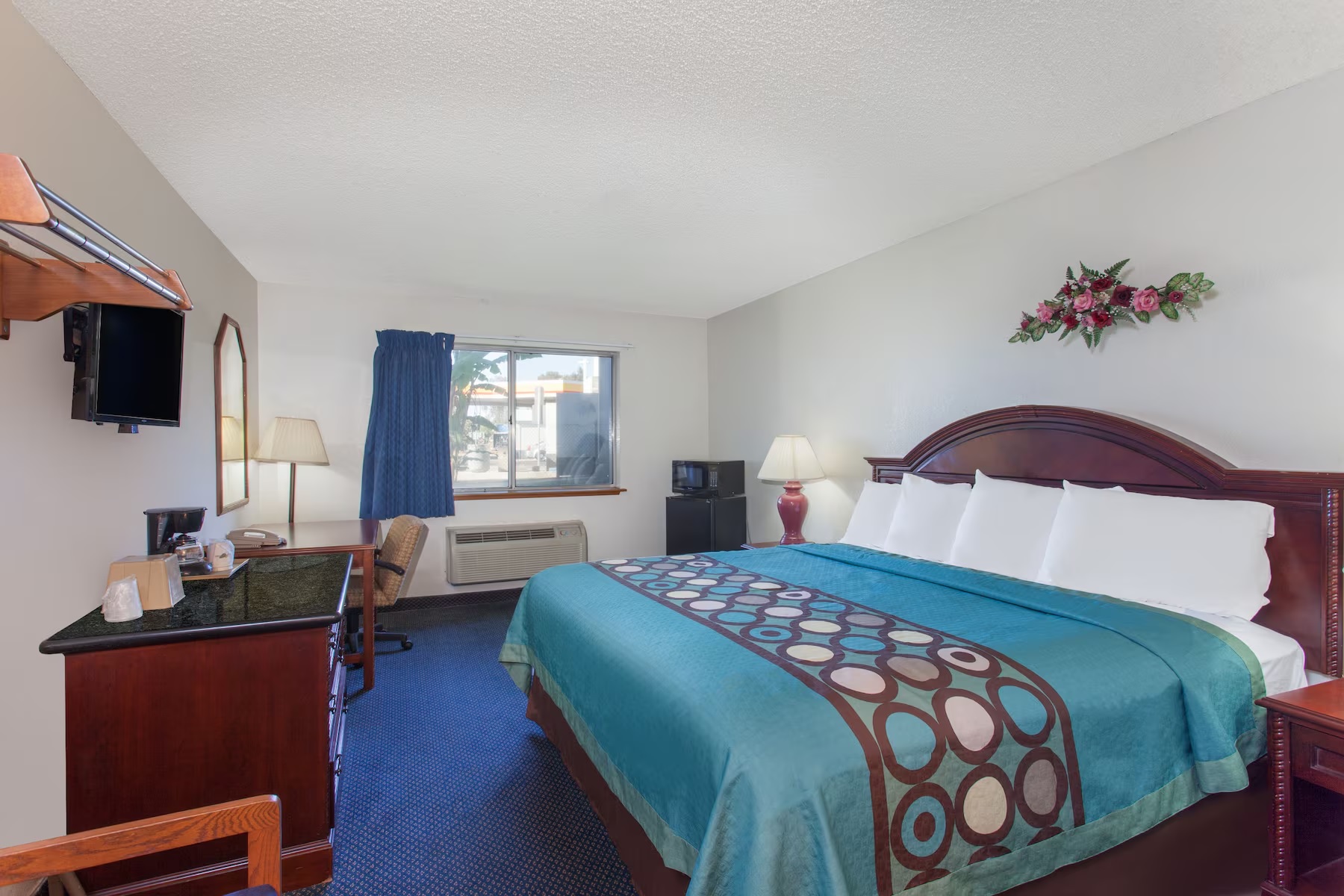 Room, Queen Bed
