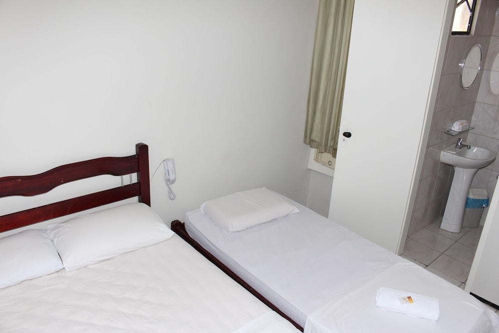 STANDARD, DOUBLE OR TWIN BED