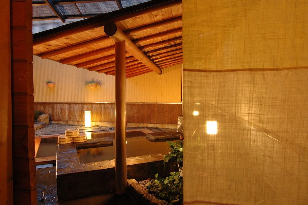 Kamiyamada Hotel 34/55