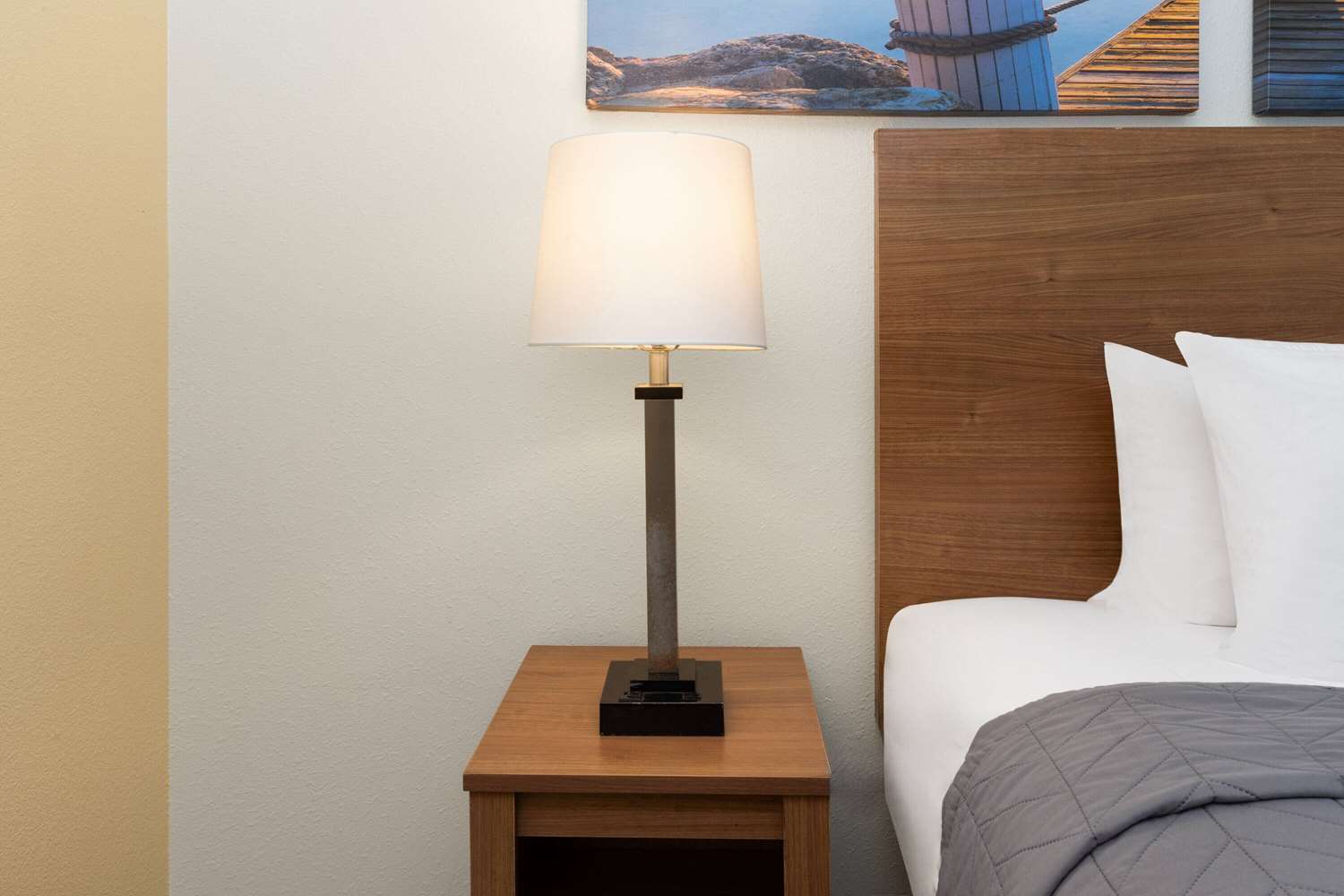 Days Inn By Wyndham Biloxi Beach 16/32