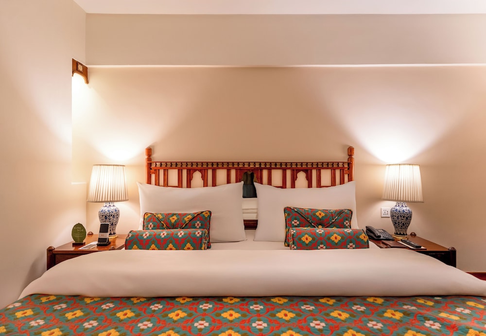 Serena Hotel Faisalabad 65/71