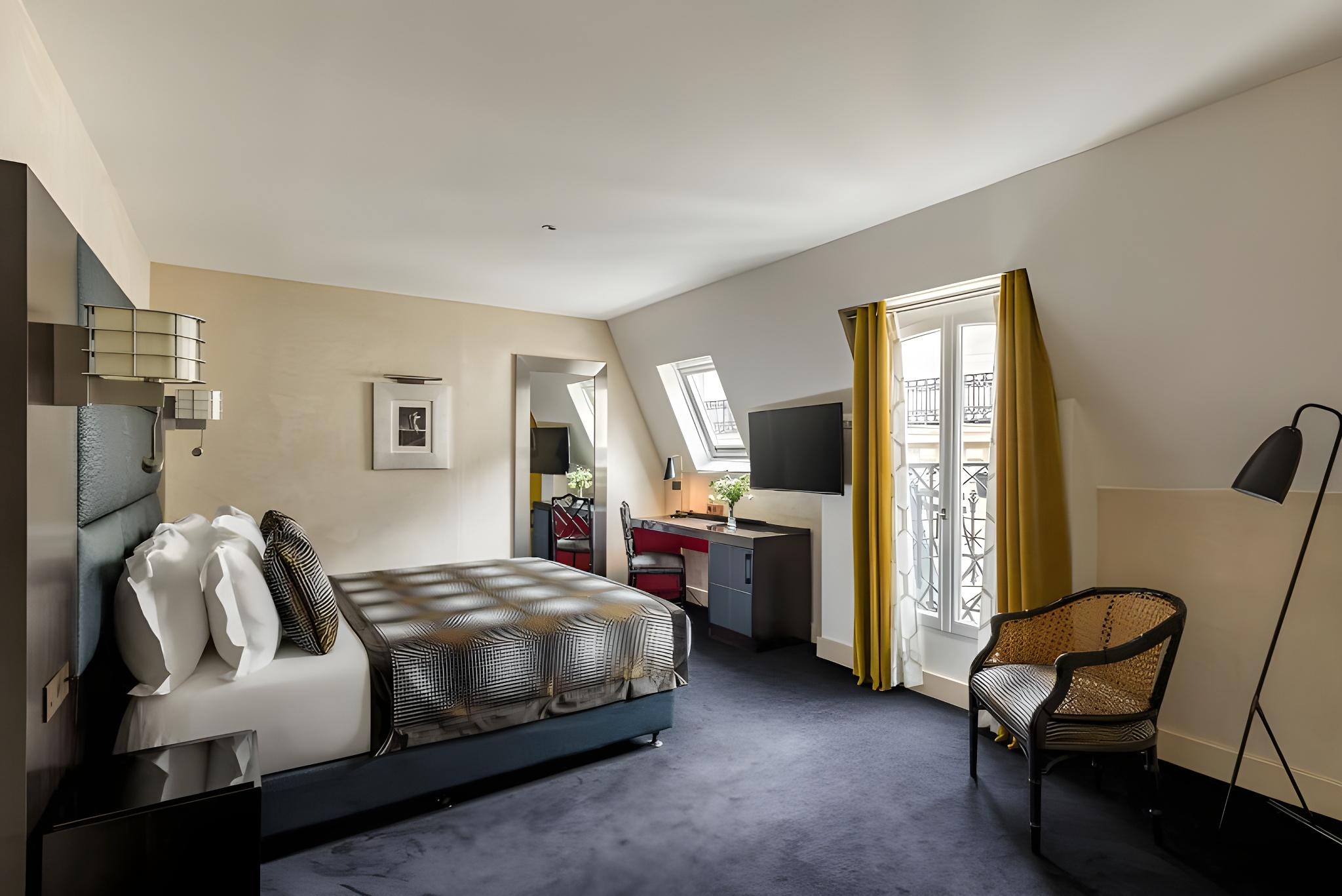 EXECUTIVE, DOUBLE BED