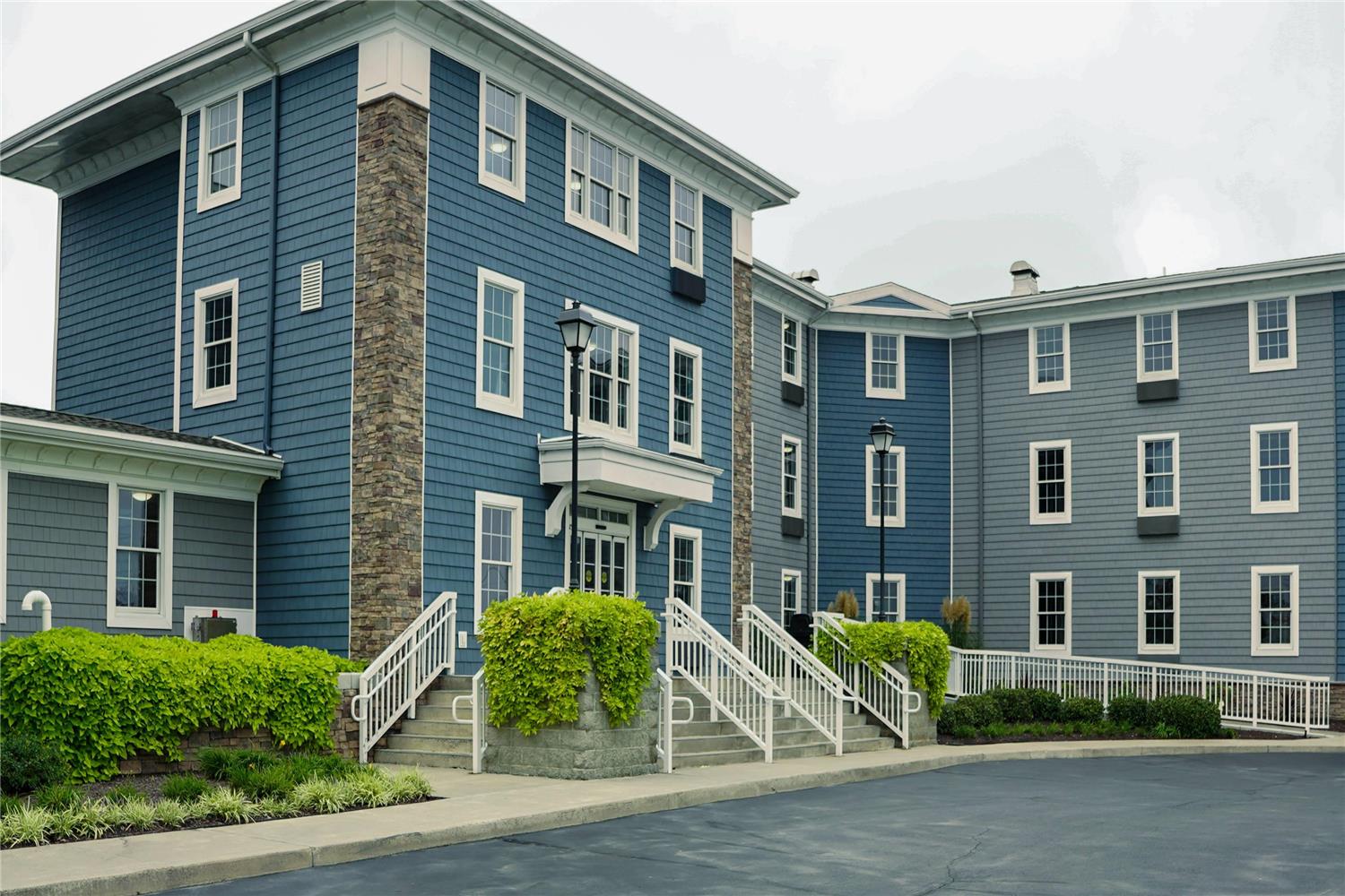 Comfort Suites Chincoteague Island Bayfront Resort 17/25