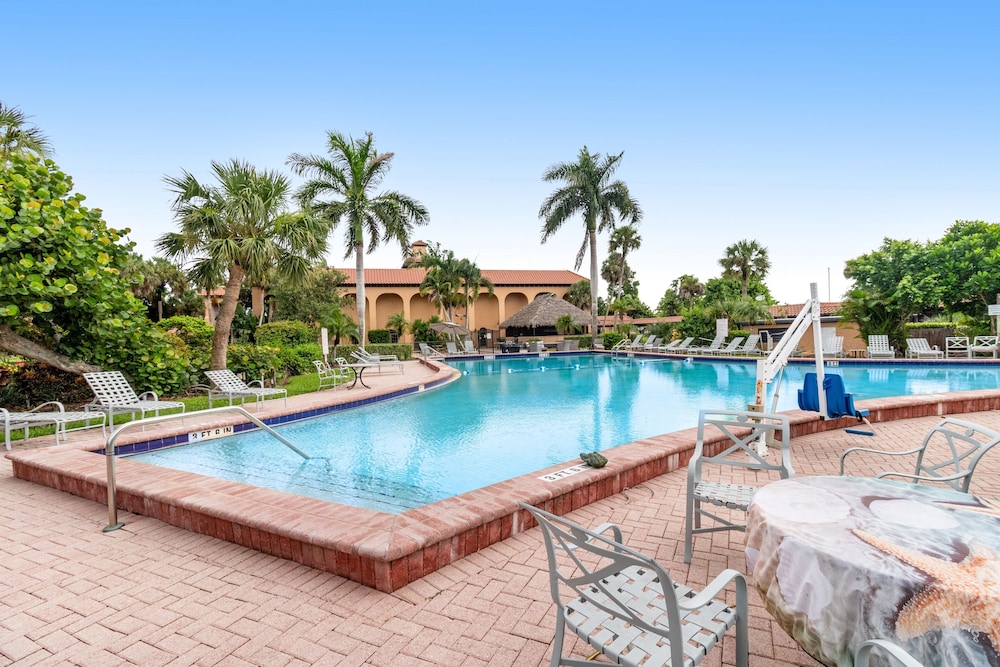 Port of the Islands Everglades Adventure Resort 55/79