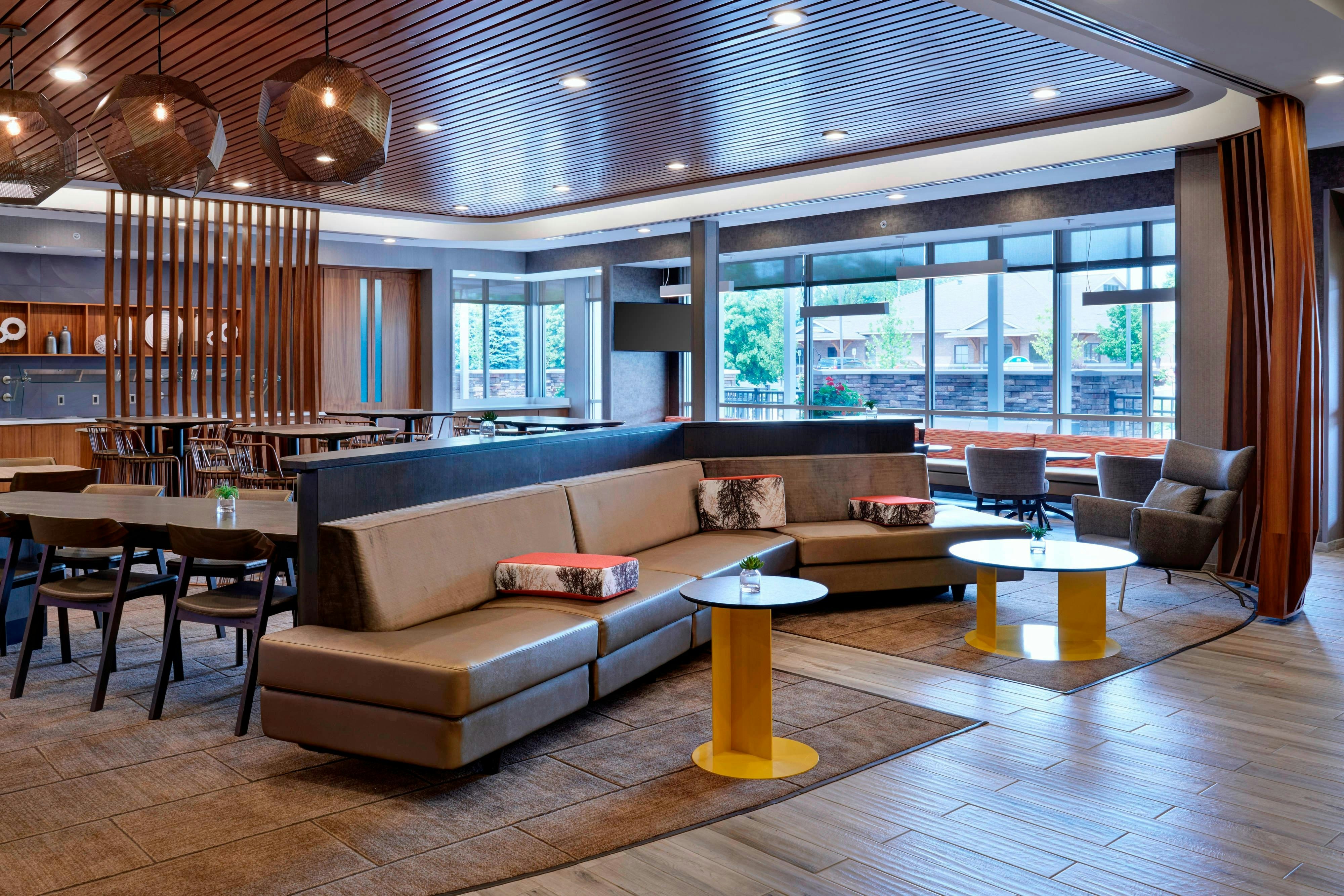 Springhill Suites Grand Rapids West 7/11