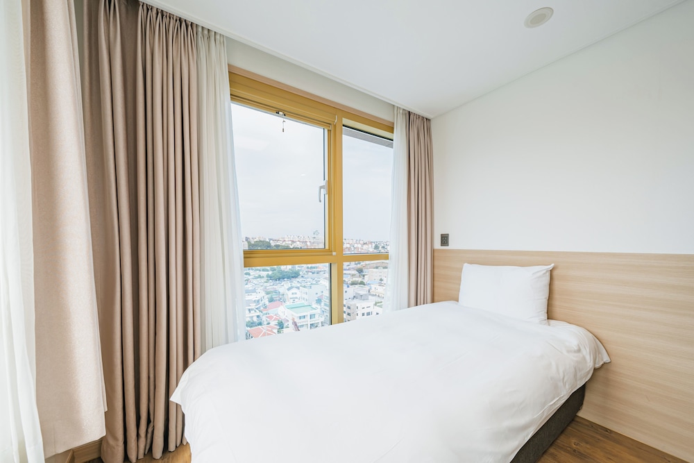 Hotel Kenny Seogwipo 37/66
