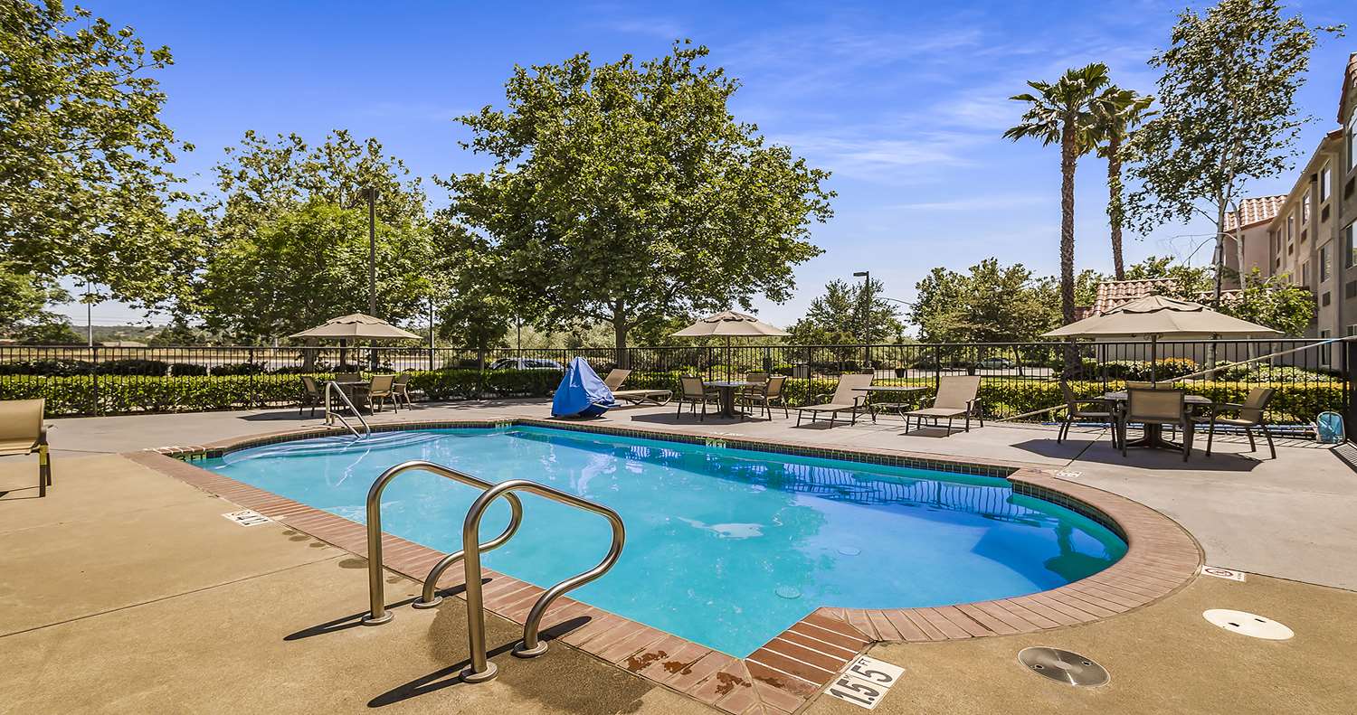 Surestay Plus Hotel By Best Western Rocklin 3/11