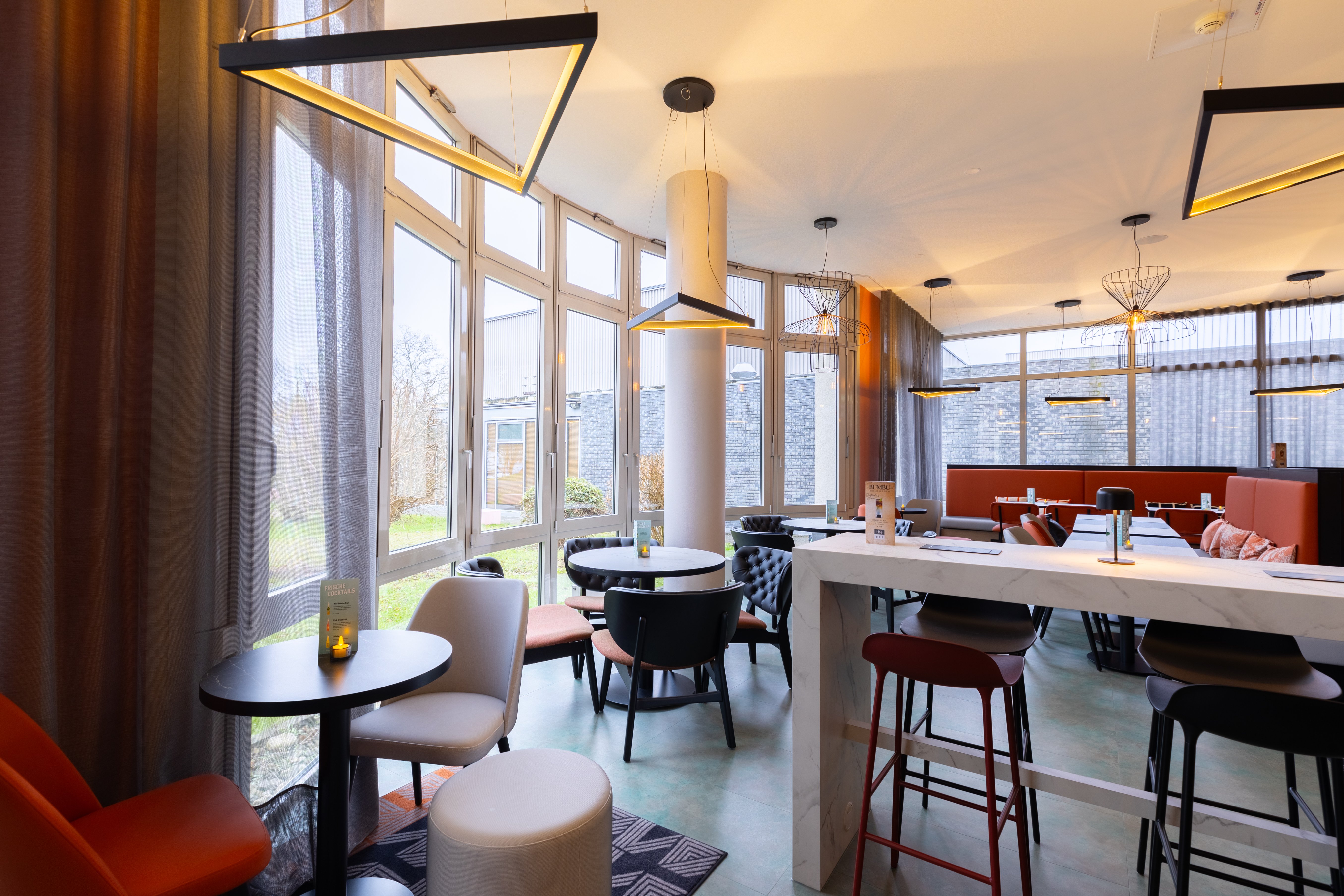 Holiday Inn - the niu, Blade Solingen by IHG 66/80
