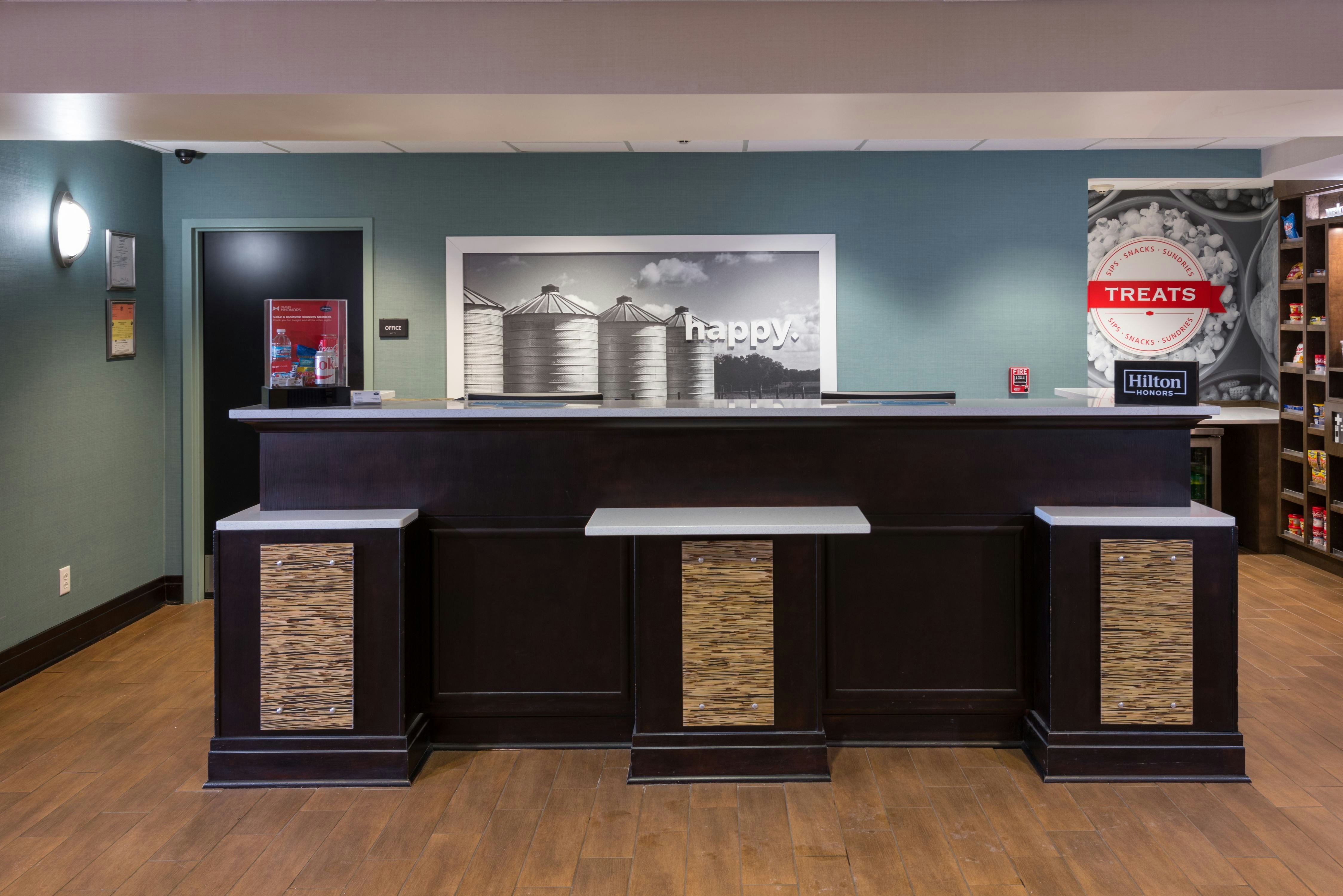 Hampton Inn And Suites Jamestown 3/37