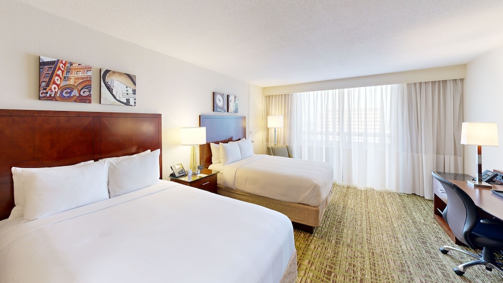 Room at Marriott O Hare Hotel, CHICAGO - IL
