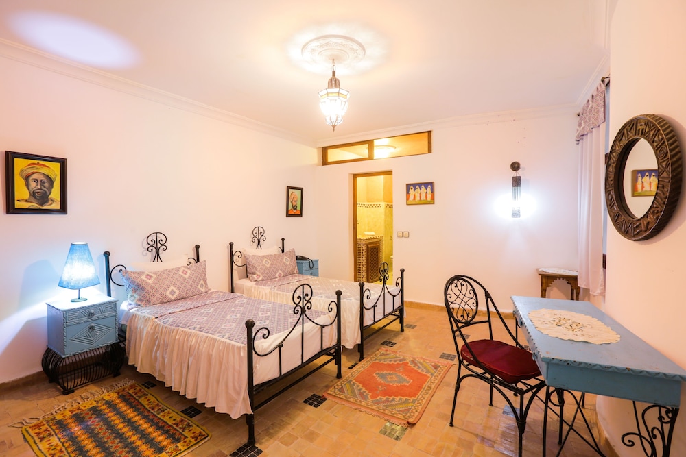 Riad Al Khansaa 38/70