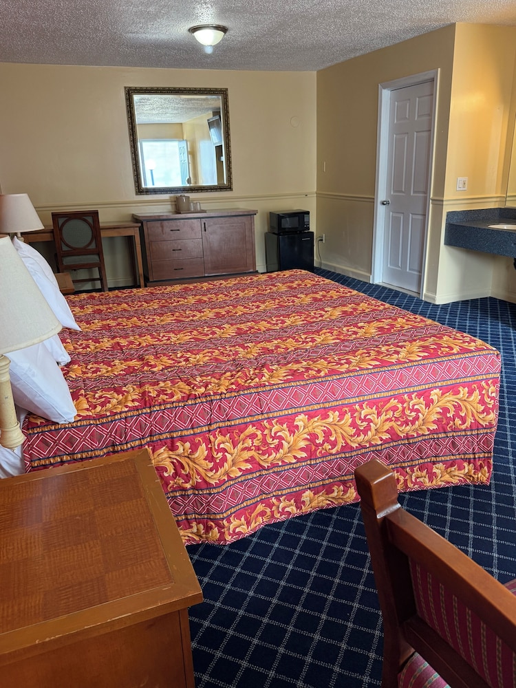 American Star Inn Suites Atlantic City 25/47