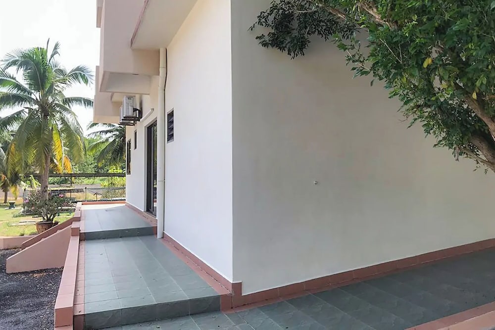 Hotel O Lumut Villa Inn 43/48