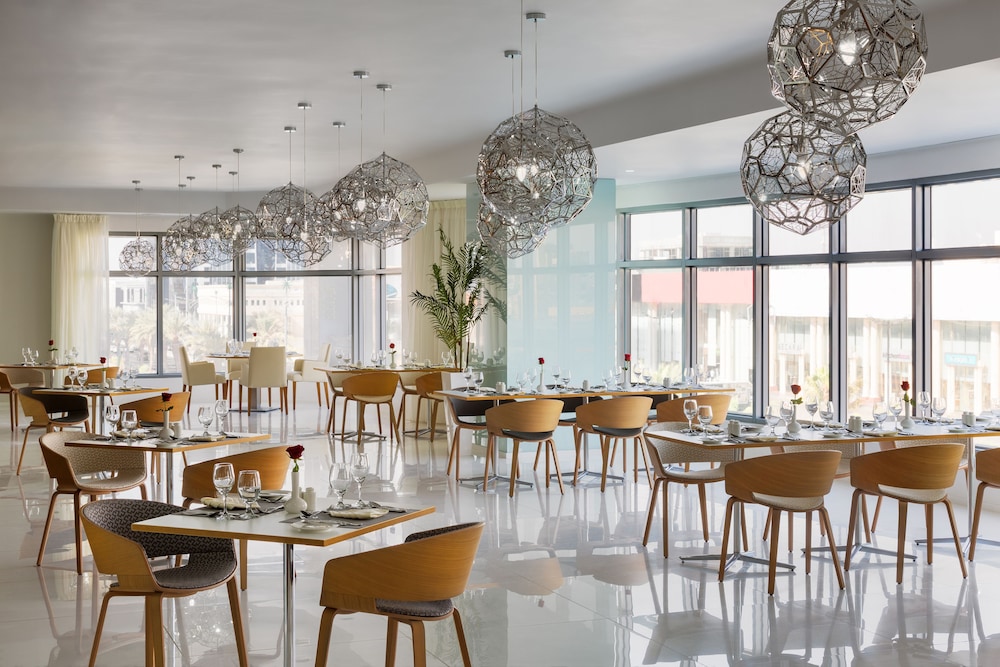 نوفوتيل جدة(Novotel Jeddah Tahlia) 62/75