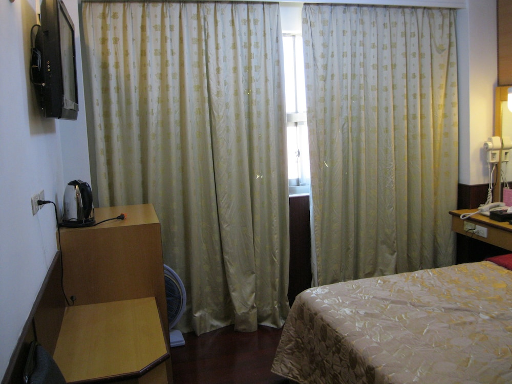 Seng-Kuo Hotel 33/44