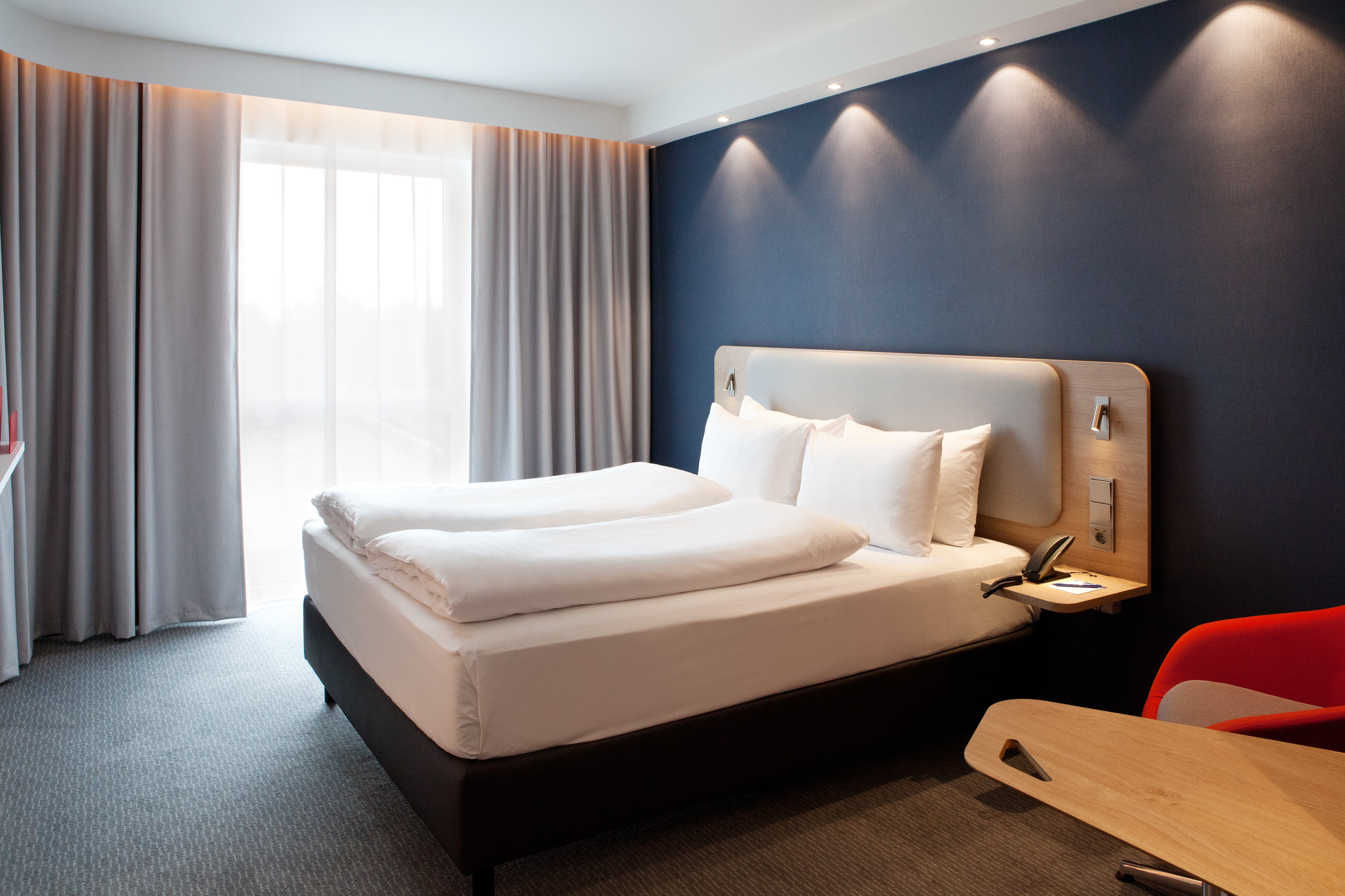 Holiday Inn Express Ringsheim 24/80