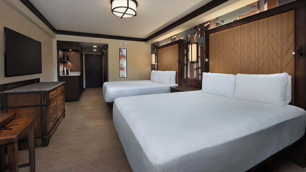 Disneys Wilderness Lodge 10/50