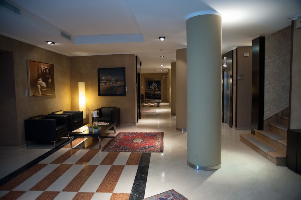 Hotel Viva 62/82
