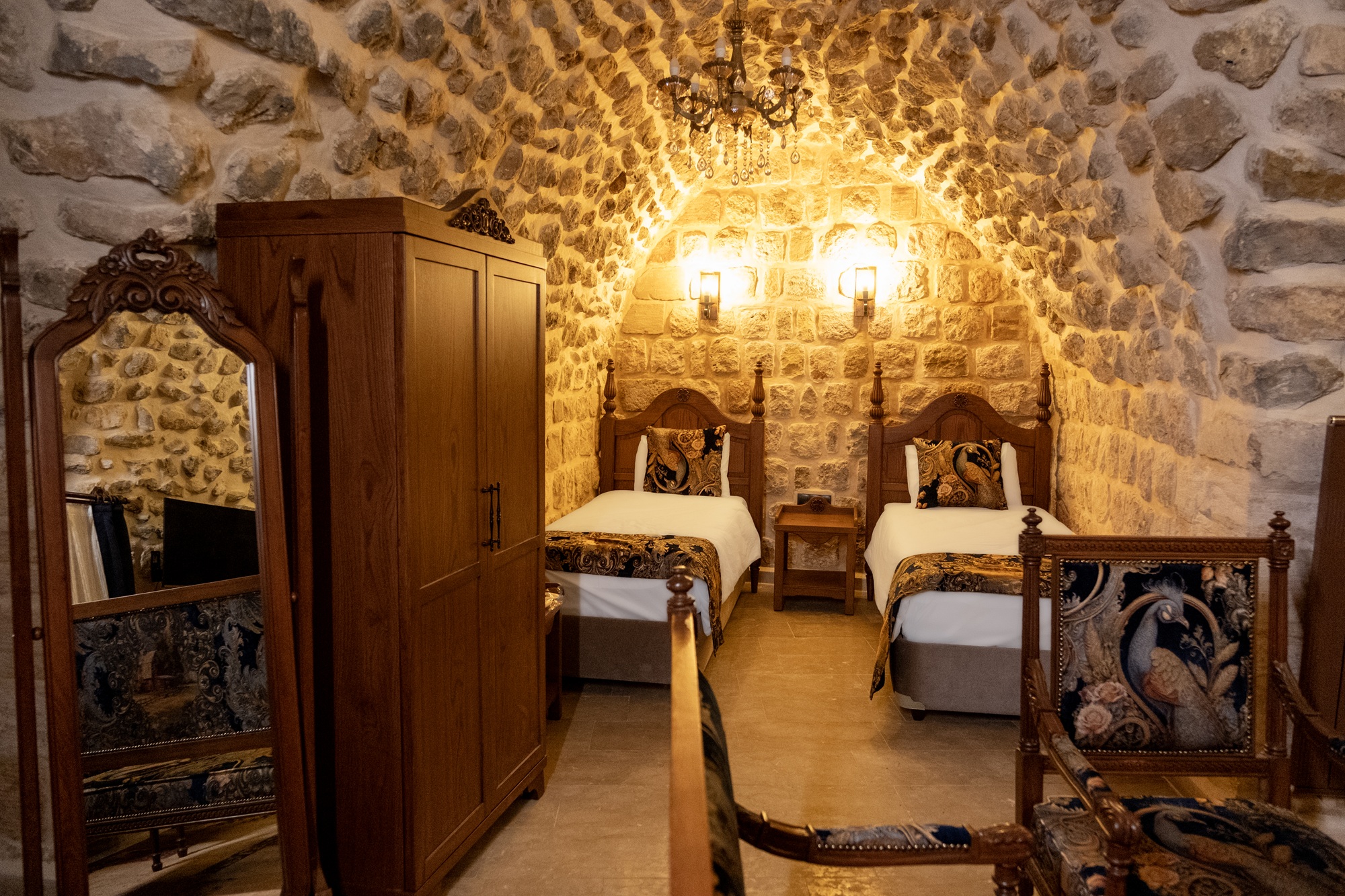 Kasri Divan Hotel 6/50