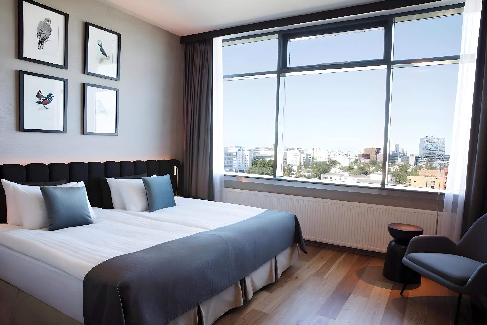 Room, Double or Twin Bed, Tower View