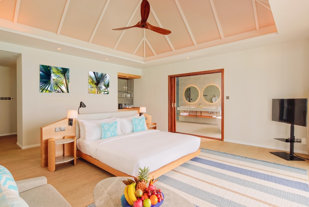 Nova Maldives 33/78