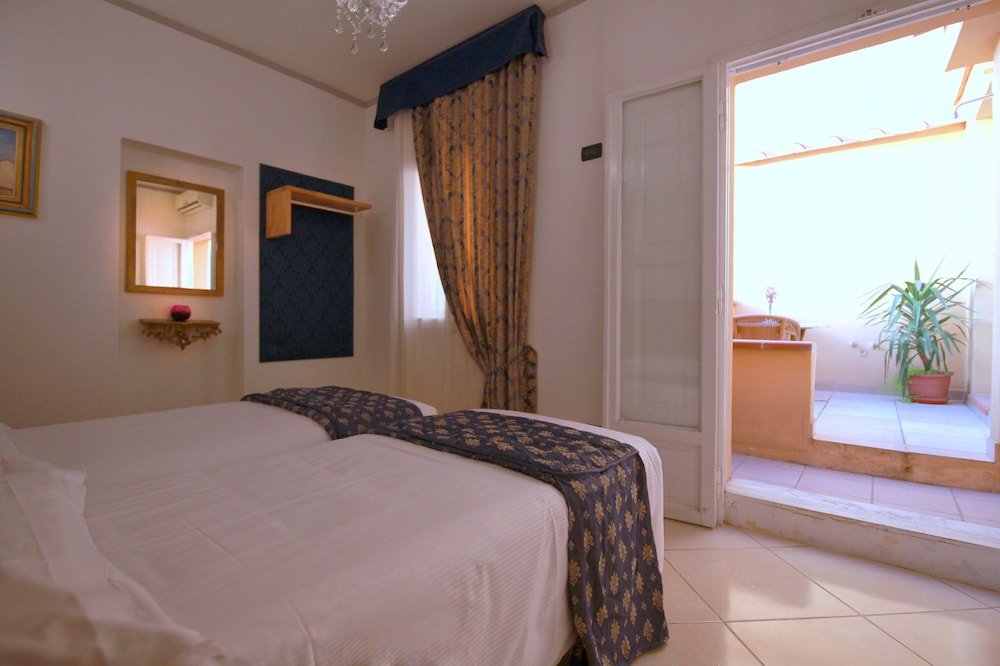 Hotel Veneto 22/60