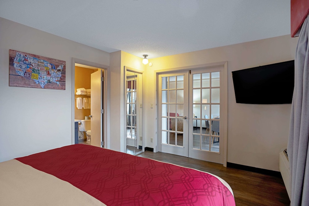Quality Inn Frontier at US Hwy 30 21/34