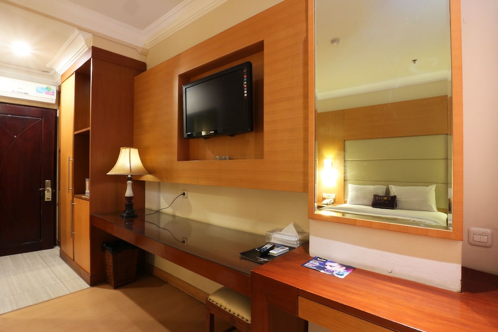 Coin S Hotel 39/96