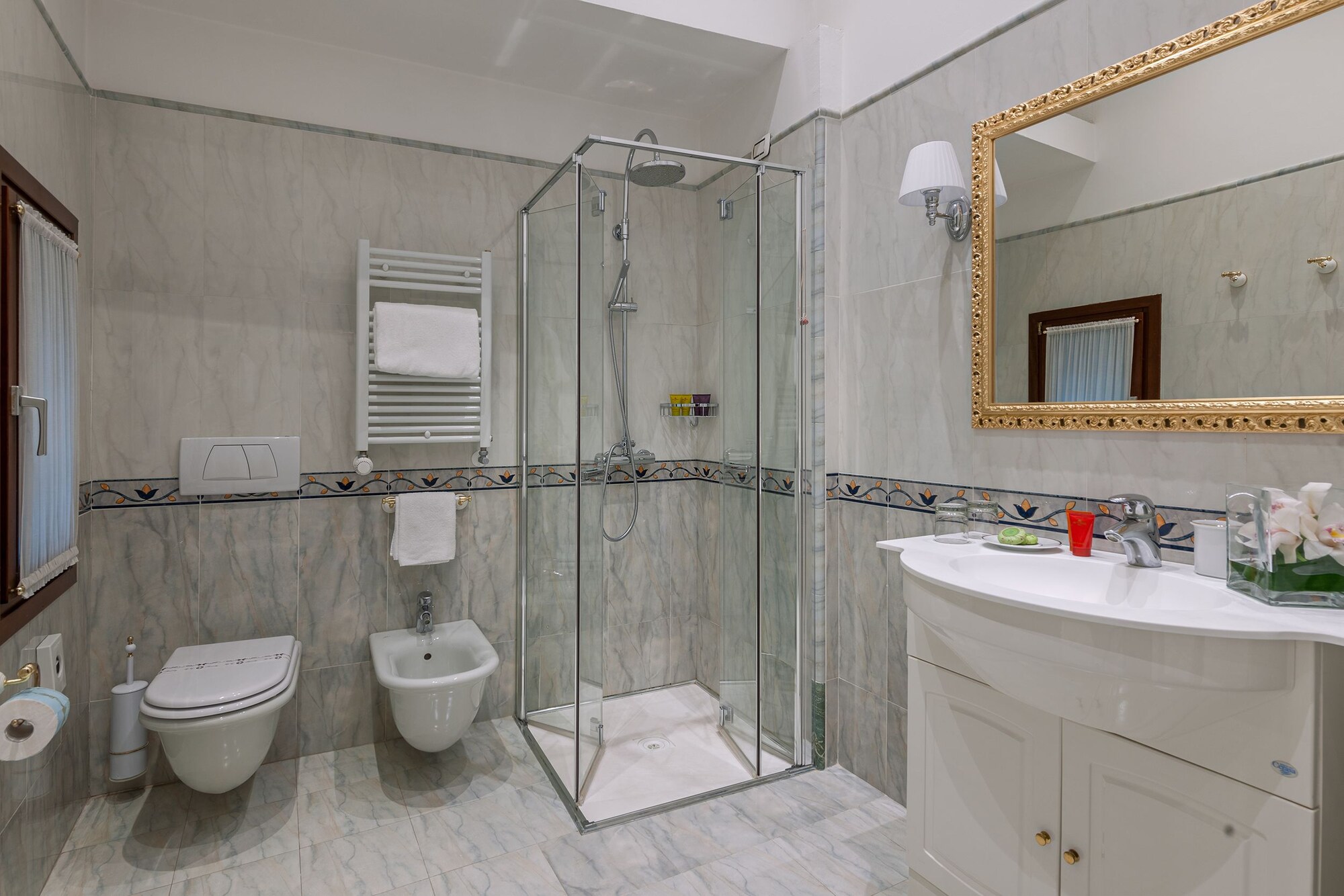 غرفة سوبيريور بسرير مزدوج، Hotel Al Ponte Antico 6/7