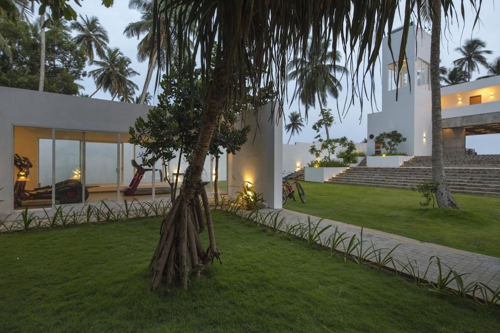 Serendivi Resort Villa 25/42